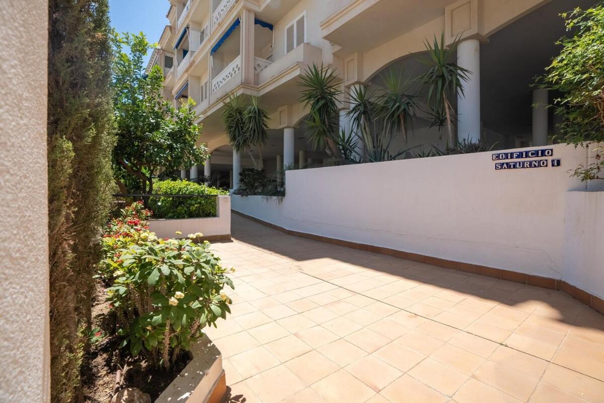 Penthouse With Sea Views Los Alamos Torremolinos Bagian luar foto
