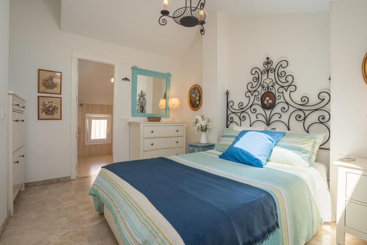 Penthouse With Sea Views Los Alamos Torremolinos Bagian luar foto